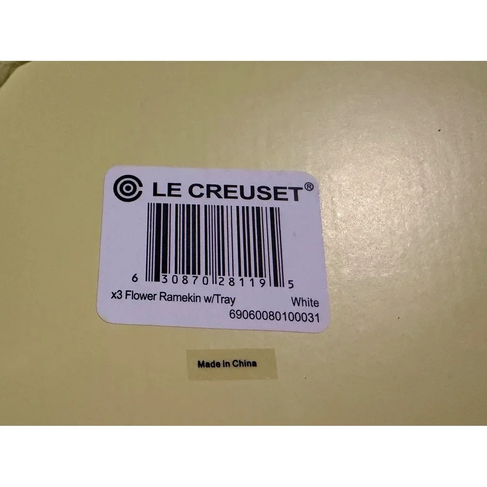 Le Creuset Petite Ramekin Fleur Collection 3pc Set with Tray White 910327-01